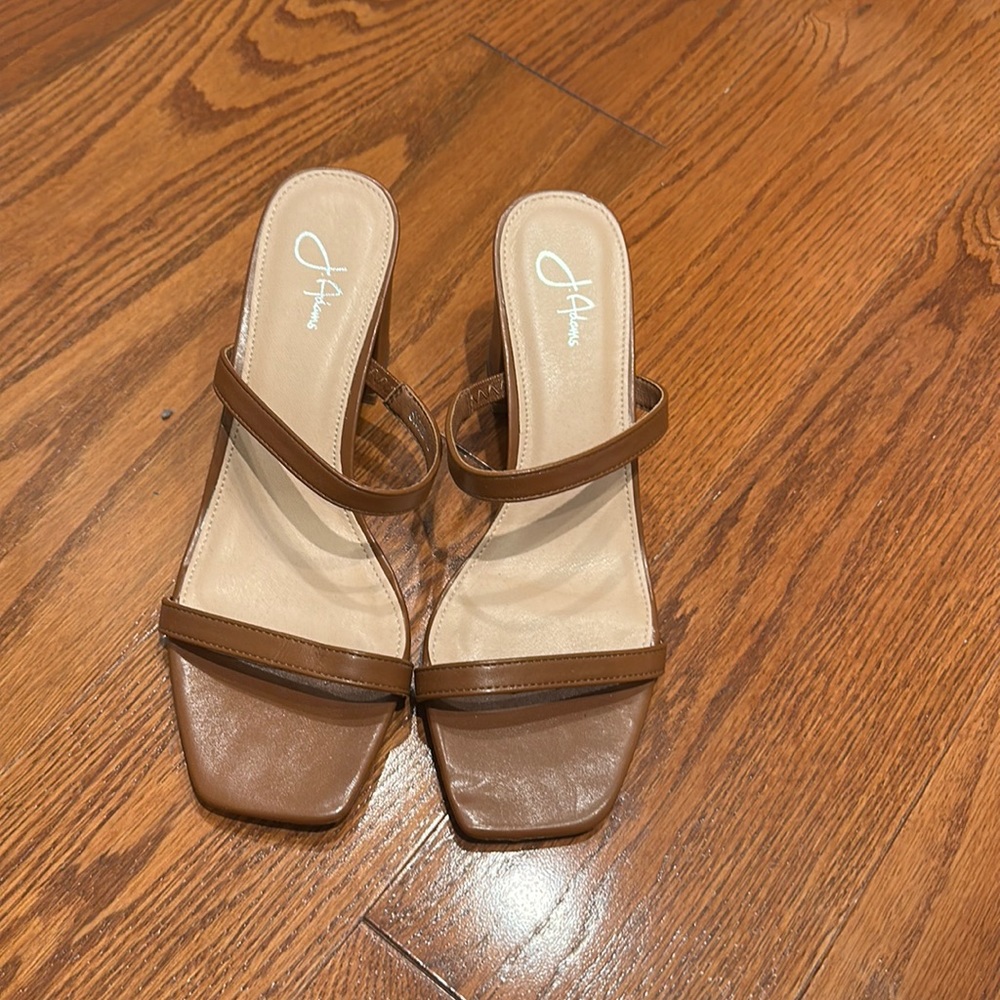 Brown low heel two strap !